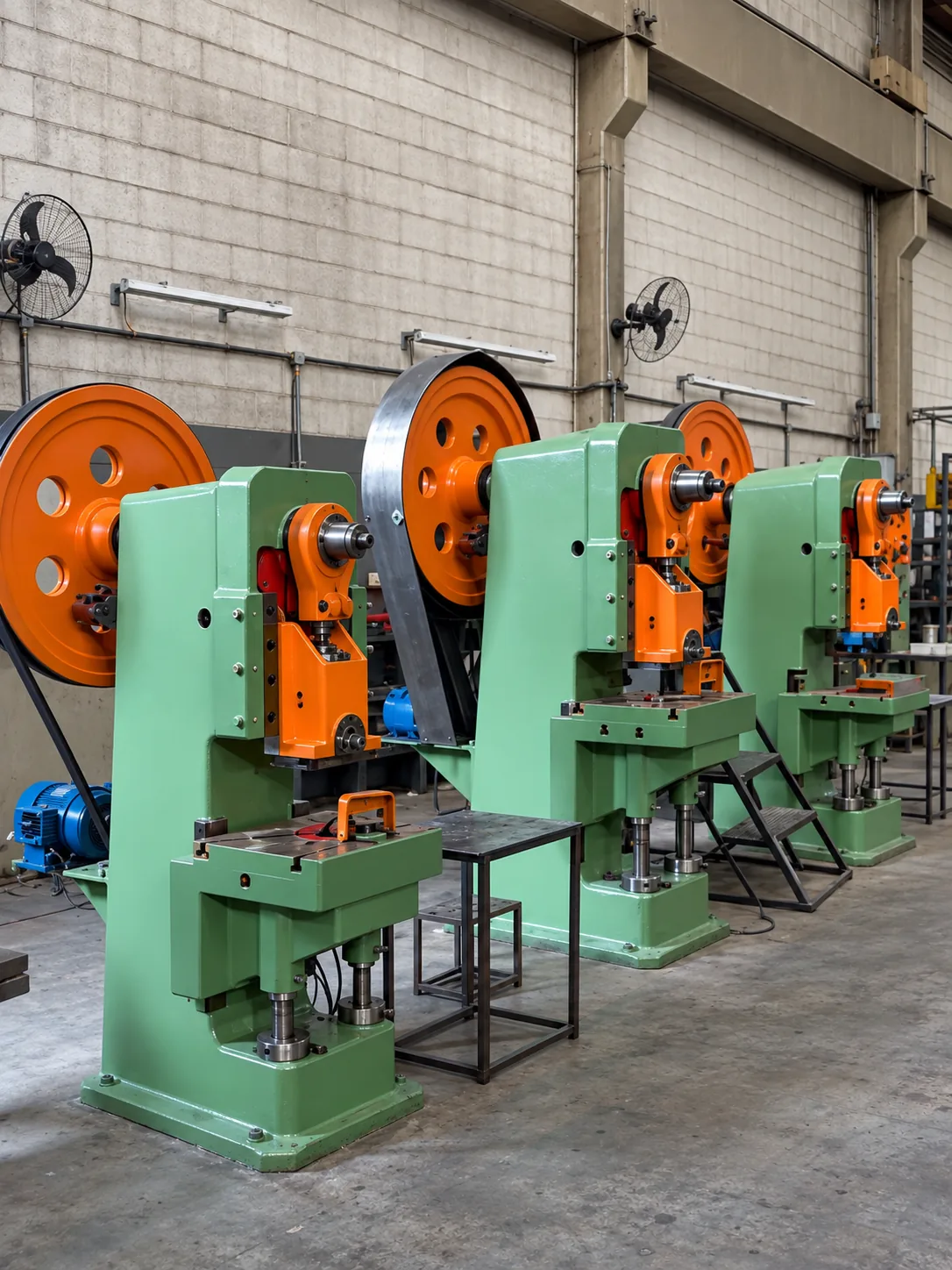 Máquina industrial seminova avaliada pela Harlo